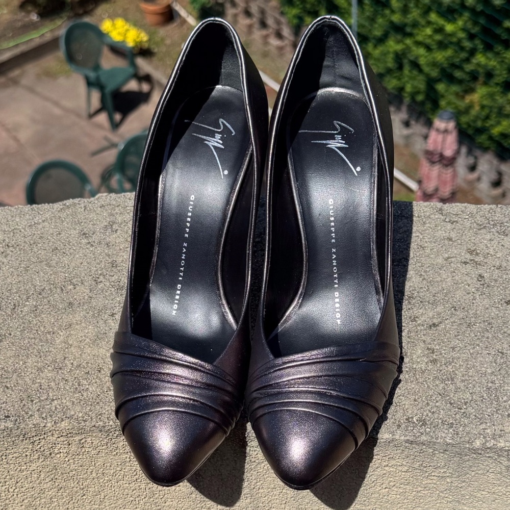Giuseppe Zanotti Design Women's Metallic High Heels Pumps Shoes IT 38